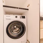 Apartament Chic Modern - Work-friendly & Comfortable