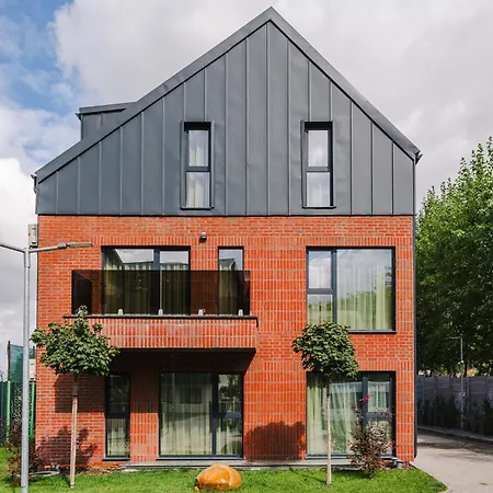 Chic Modern - Work-friendly & Comfortable Apartmán *