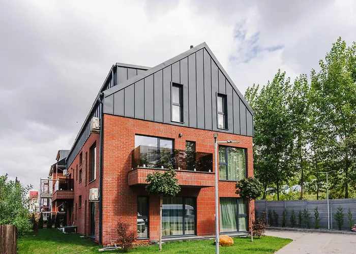 Апартаменти Chic Modern - Work-friendly & Comfortable