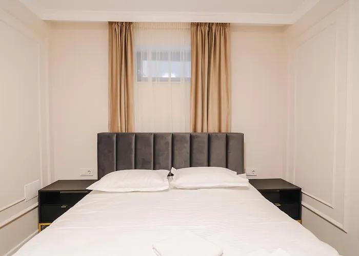 Chic Modern - Work-friendly & Comfortable Клуж-Напока