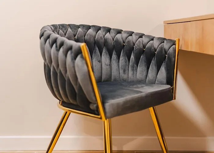 Апартаменти Chic Modern - Work-friendly & Comfortable Клуж-Напока