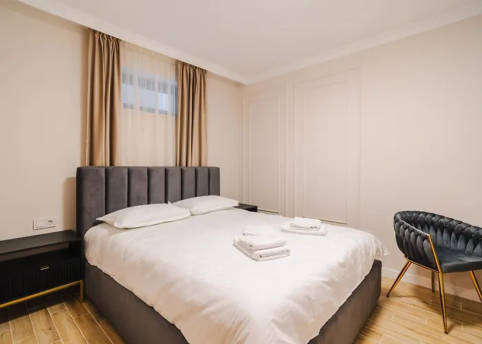 Chic Modern - Work-friendly & Comfortable Клуж-Напока